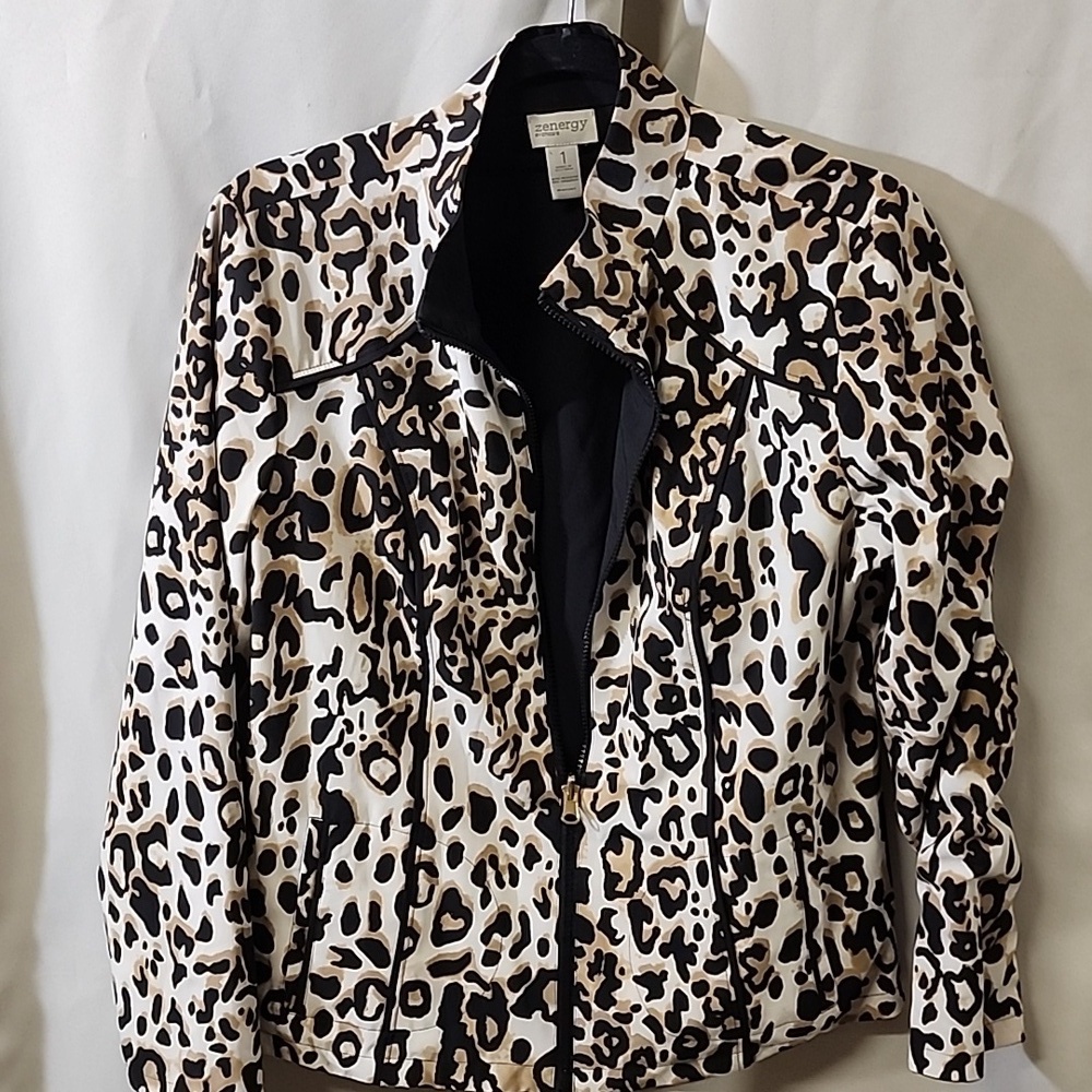 Fully reversible Zenergy leopard print jacket sz 1  (Med)